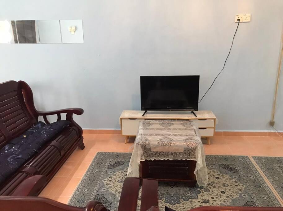 Homestay Che Mat กัวลาตรังกานู ภายนอก รูปภาพ