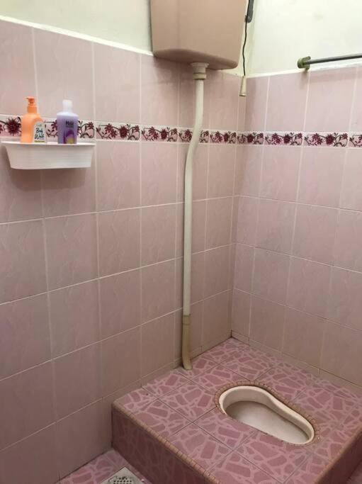 Homestay Che Mat กัวลาตรังกานู ภายนอก รูปภาพ